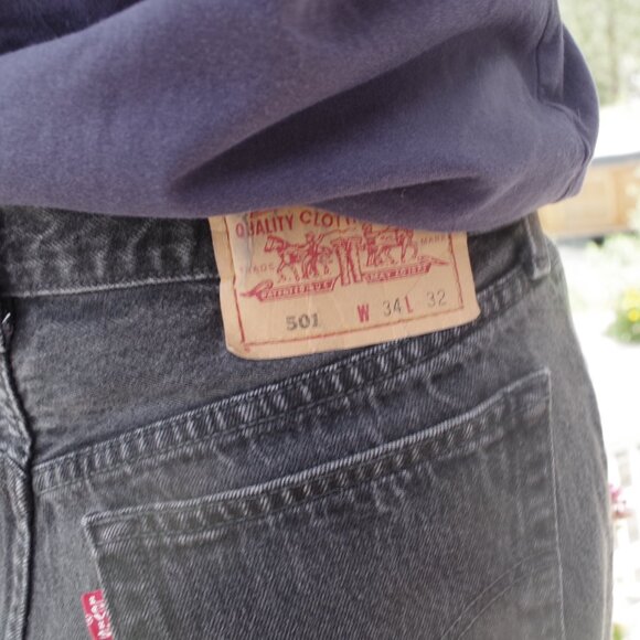 Vintage 501 Levi's Black Women's  Jeans From 1996 Plus Size - Picture 3 of 3